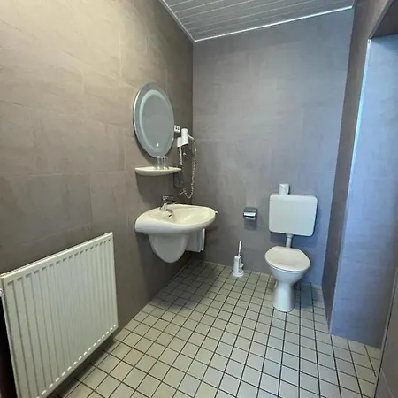 Post Rüdesheim Gasthof 2*