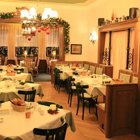 Gasthof Post Rüdesheim 2*