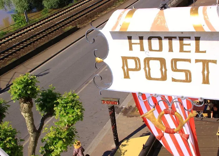 Post Ruedesheim Gasthuis